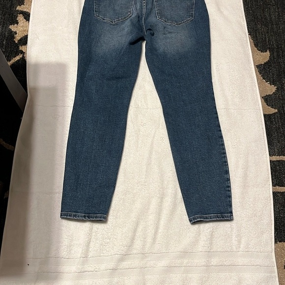 Lucky Brand Blue Skinny Jeans with Worn-In Look - Picture 7 of 16